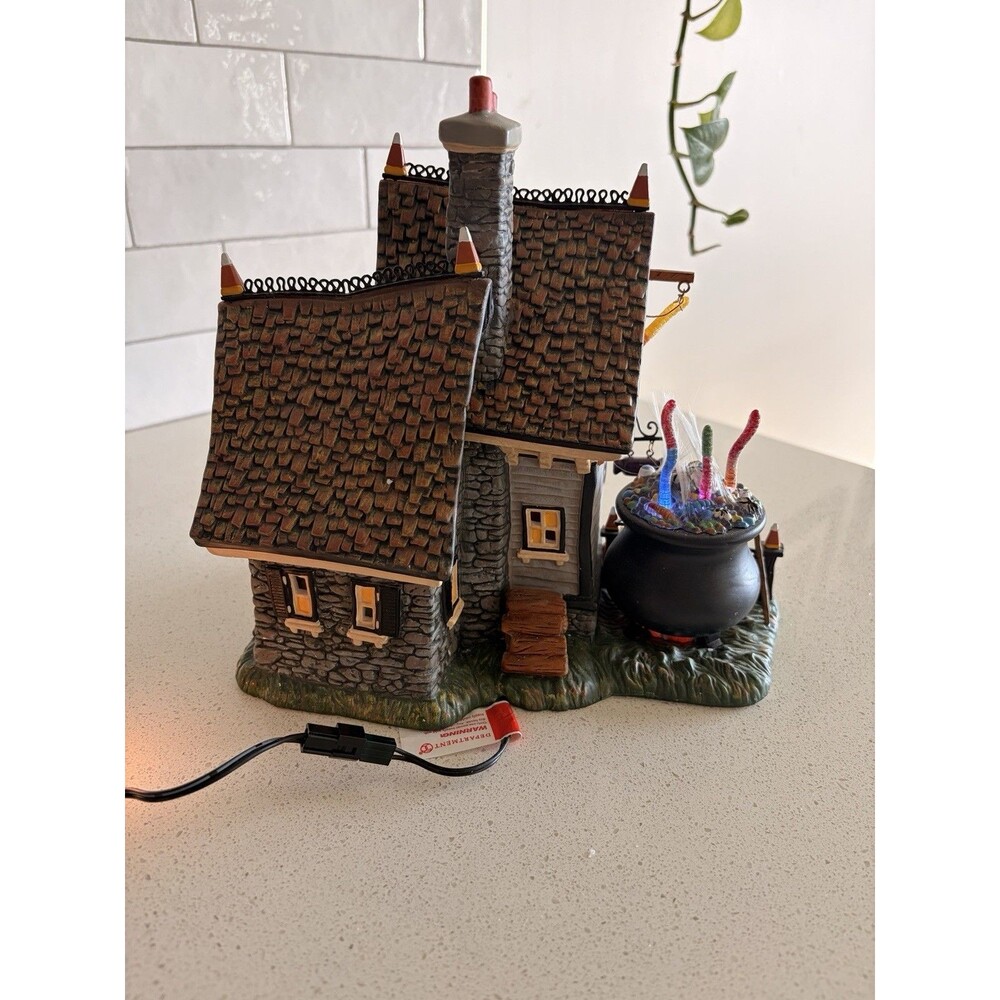 DEPT 56 Halloween THE CANDY CAULDRON! Perfect, Complete with 5 worms and 2 signs - Picture 6 of 9